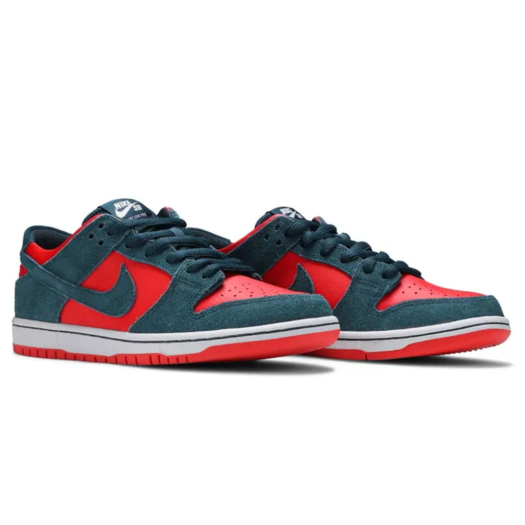 Nike Zoom Dunk Low SB 'Reverse Shark' - Kick Game