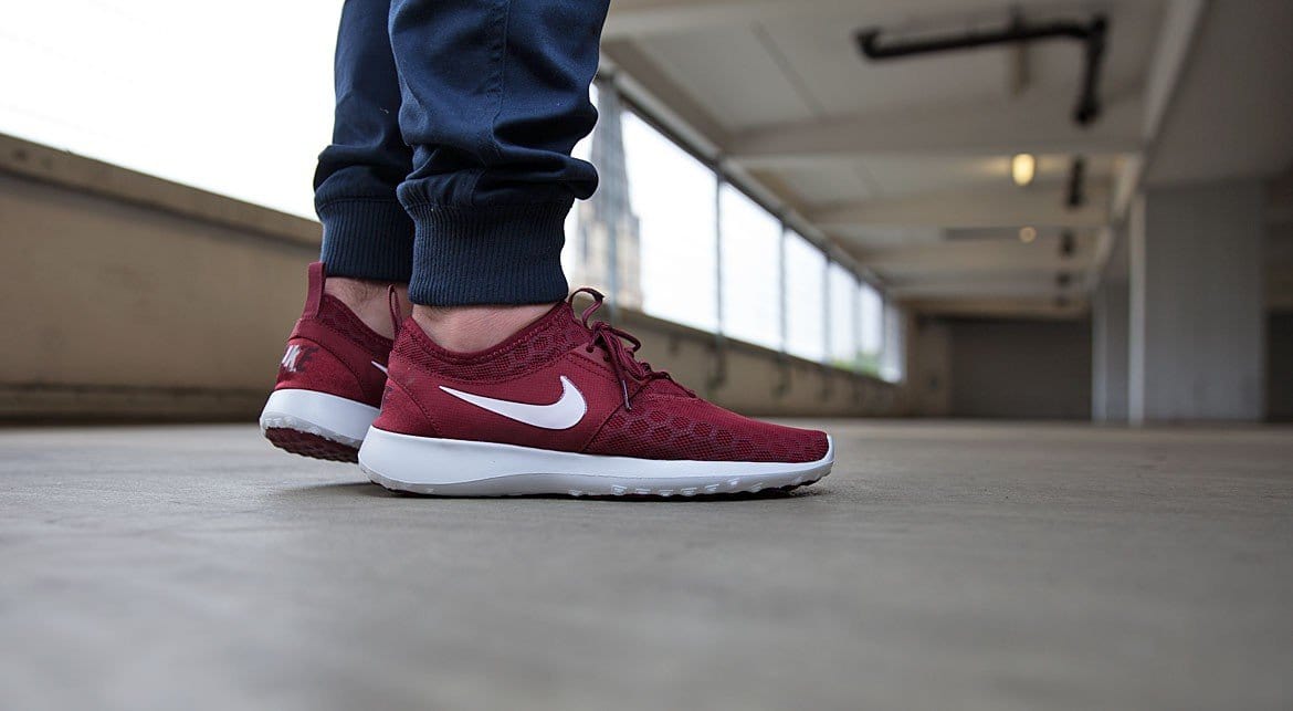 Nike shop juvenate oatmeal