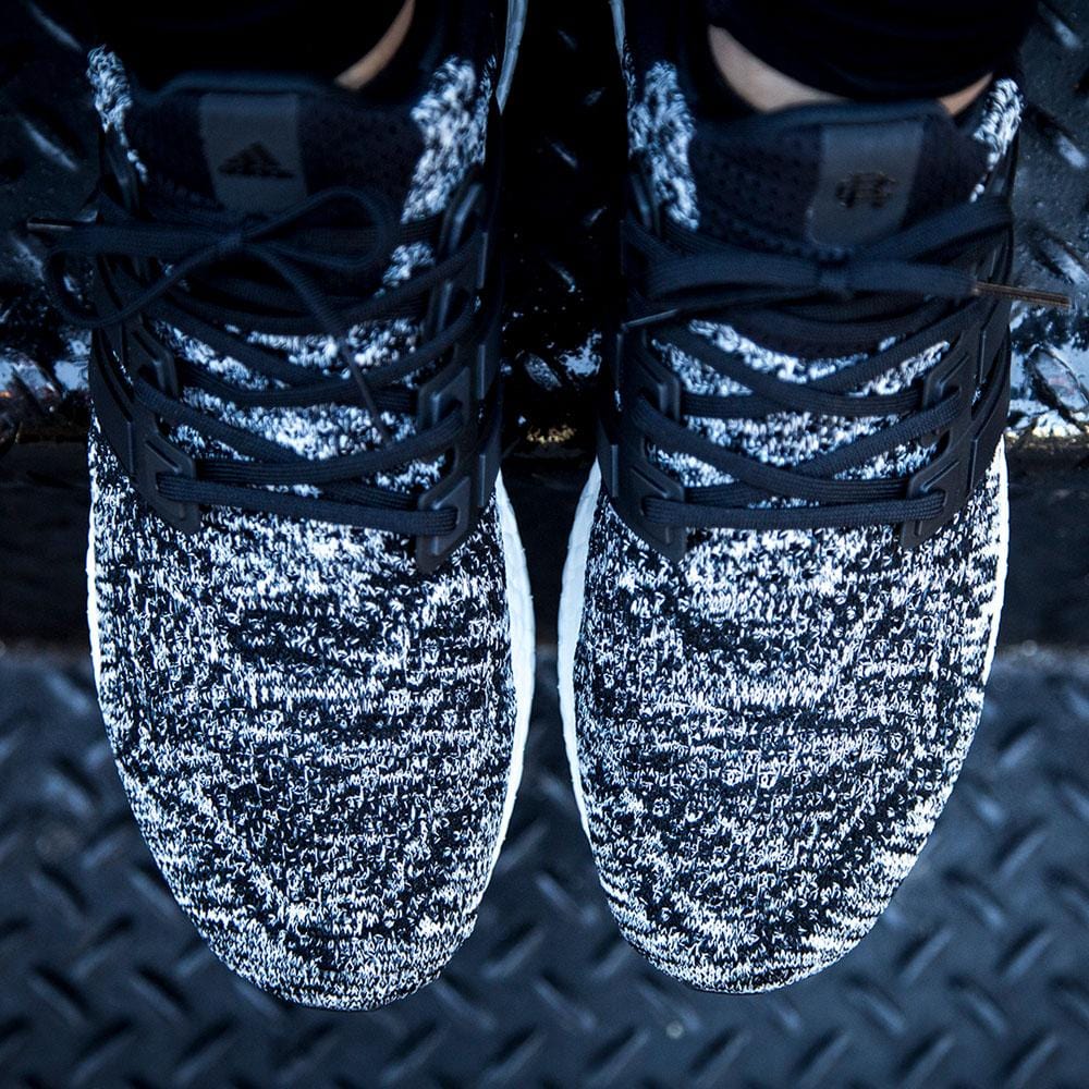 Ultra boost 3. hot sale reigning champ