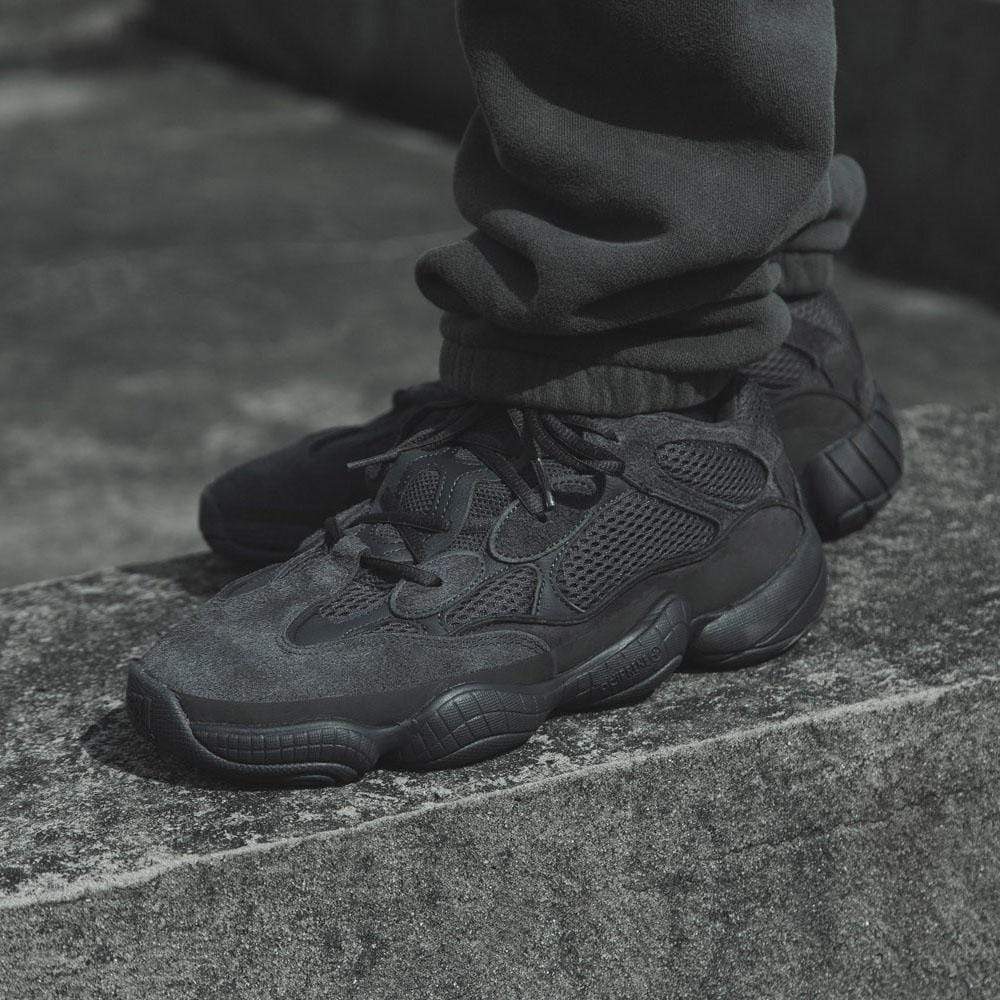 Adidas yeezy 500 black zoom hotsell