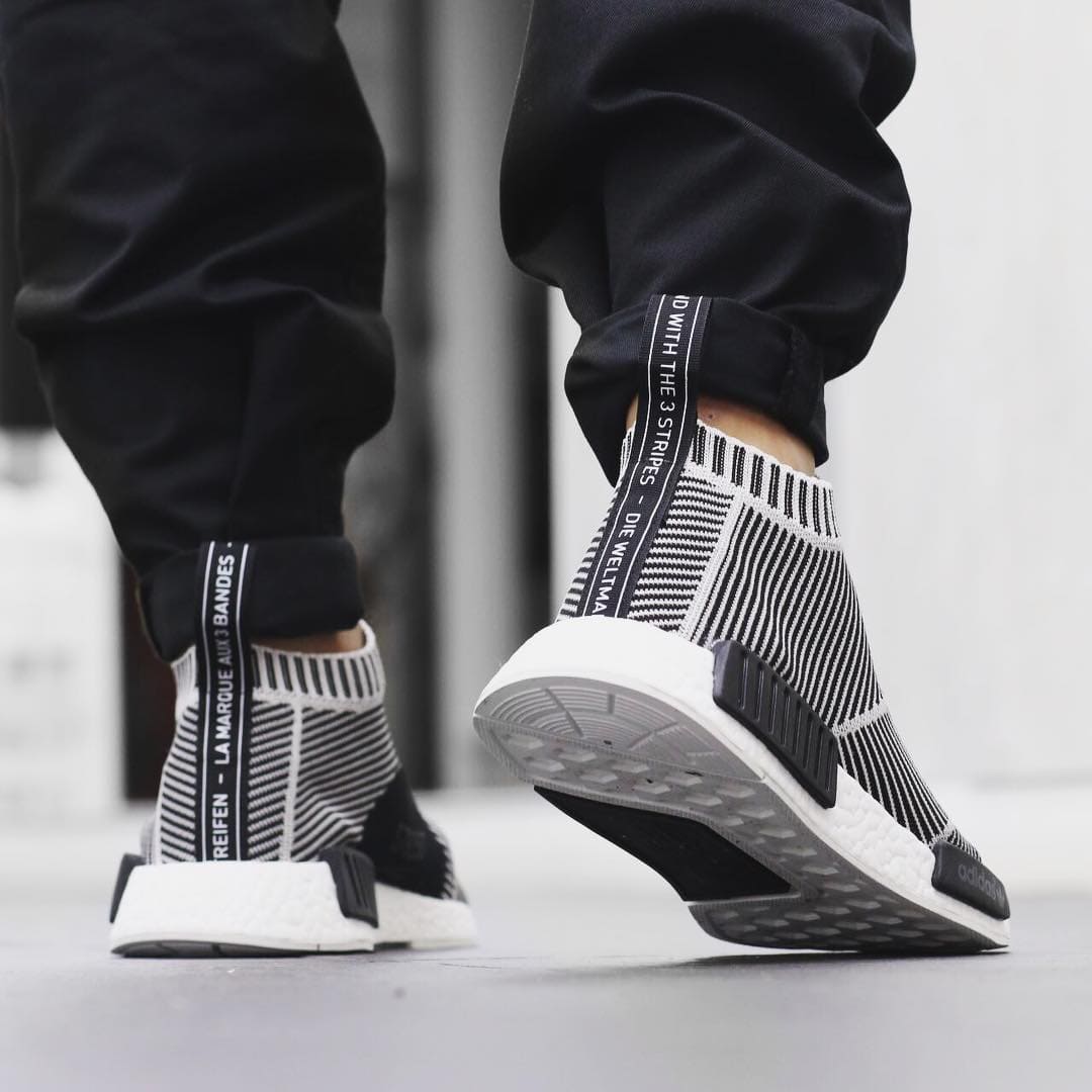 Adidas nmd hotsell city sock indonesia