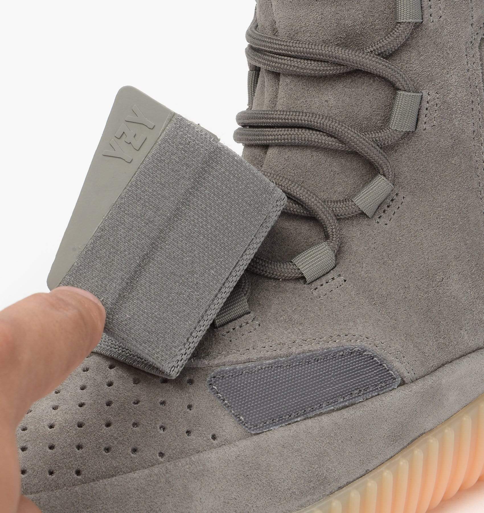 Kicks under clearance cost yeezy 750