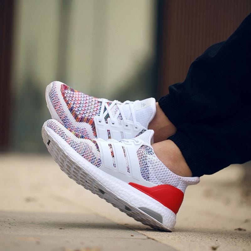 Ultra boost 4. sale red and white