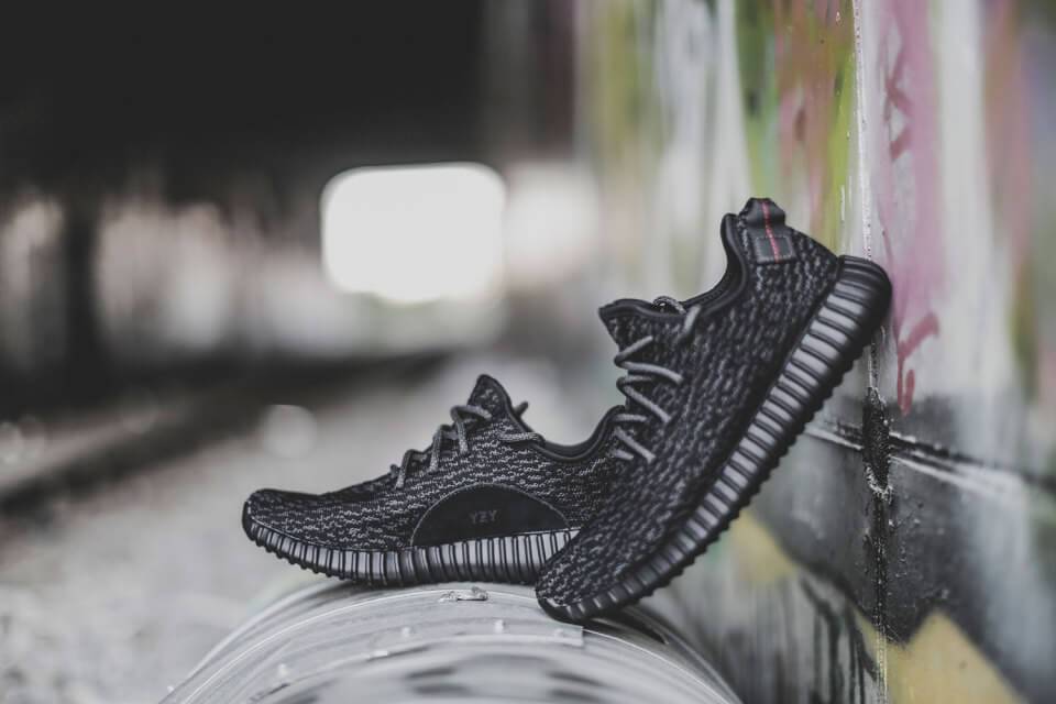 Adidas yeezy outlet v2 pirate black