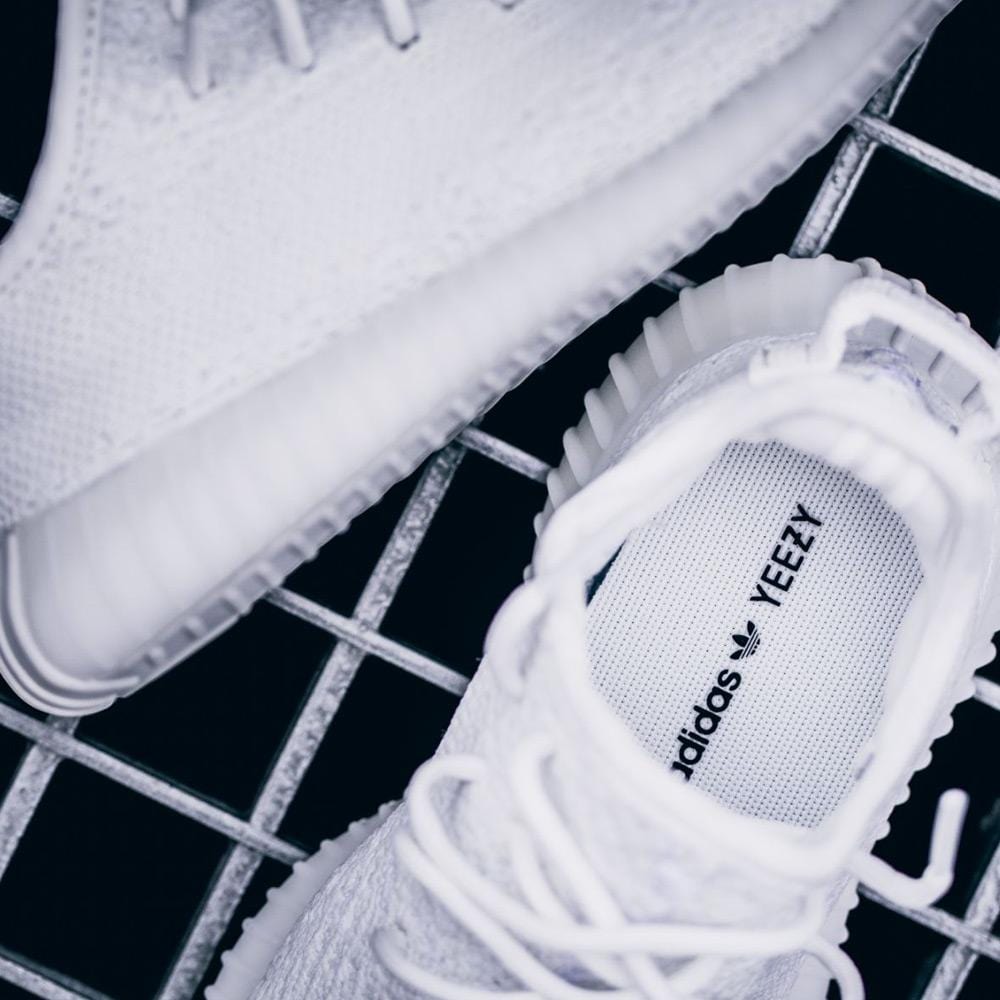 Adidas yeezy boost 350 shop v2 cream white (infant)