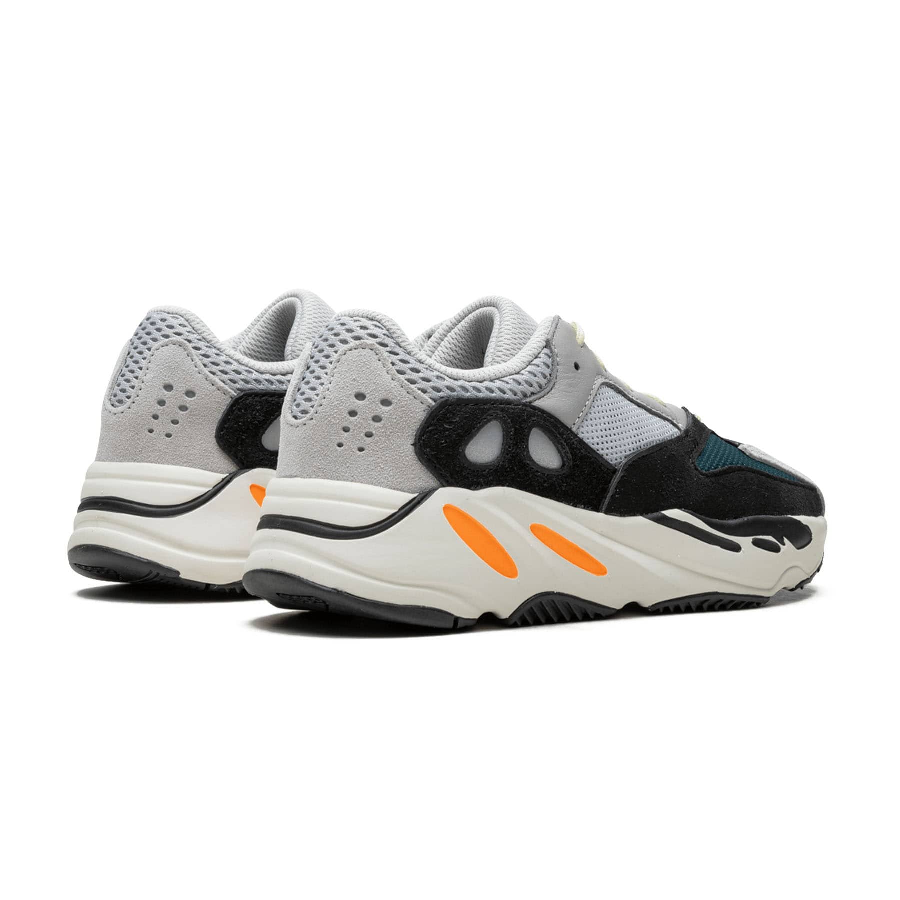 Yeezy 700 store youth