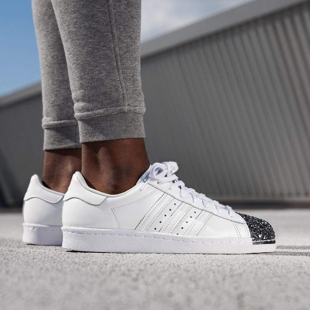 Adidas superstar shop metallic toe white