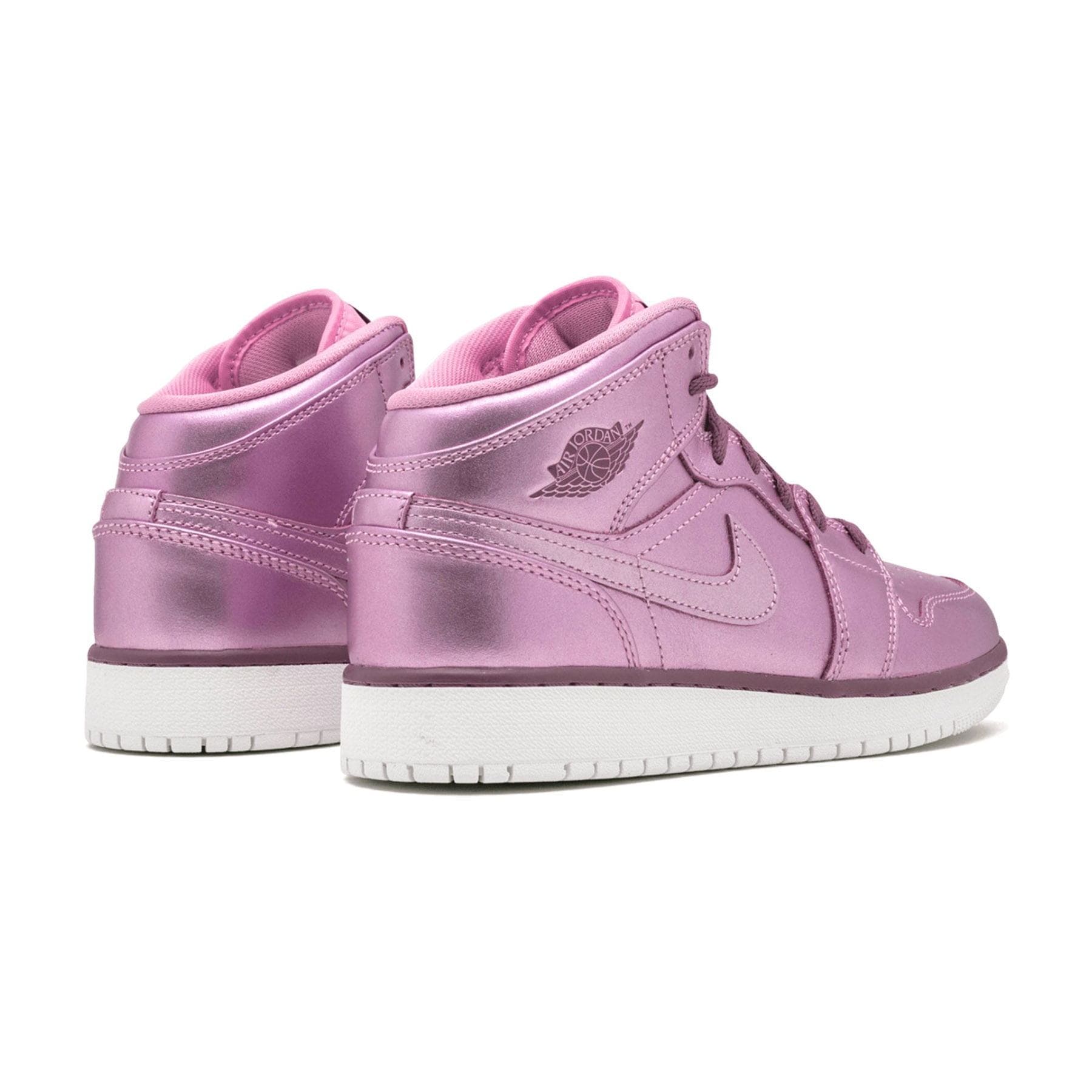 Pink metallic store jordan 1