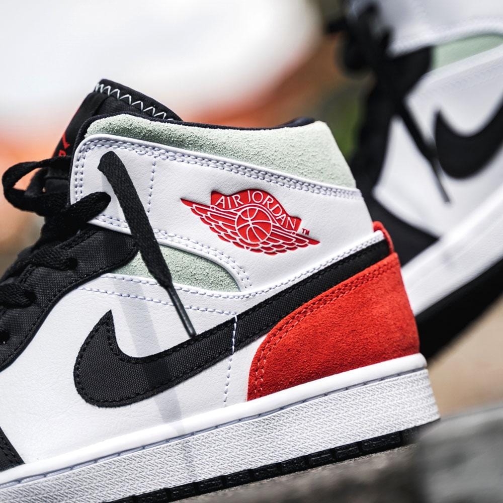 Air Jordan 1 Mid SE Union Black Toe