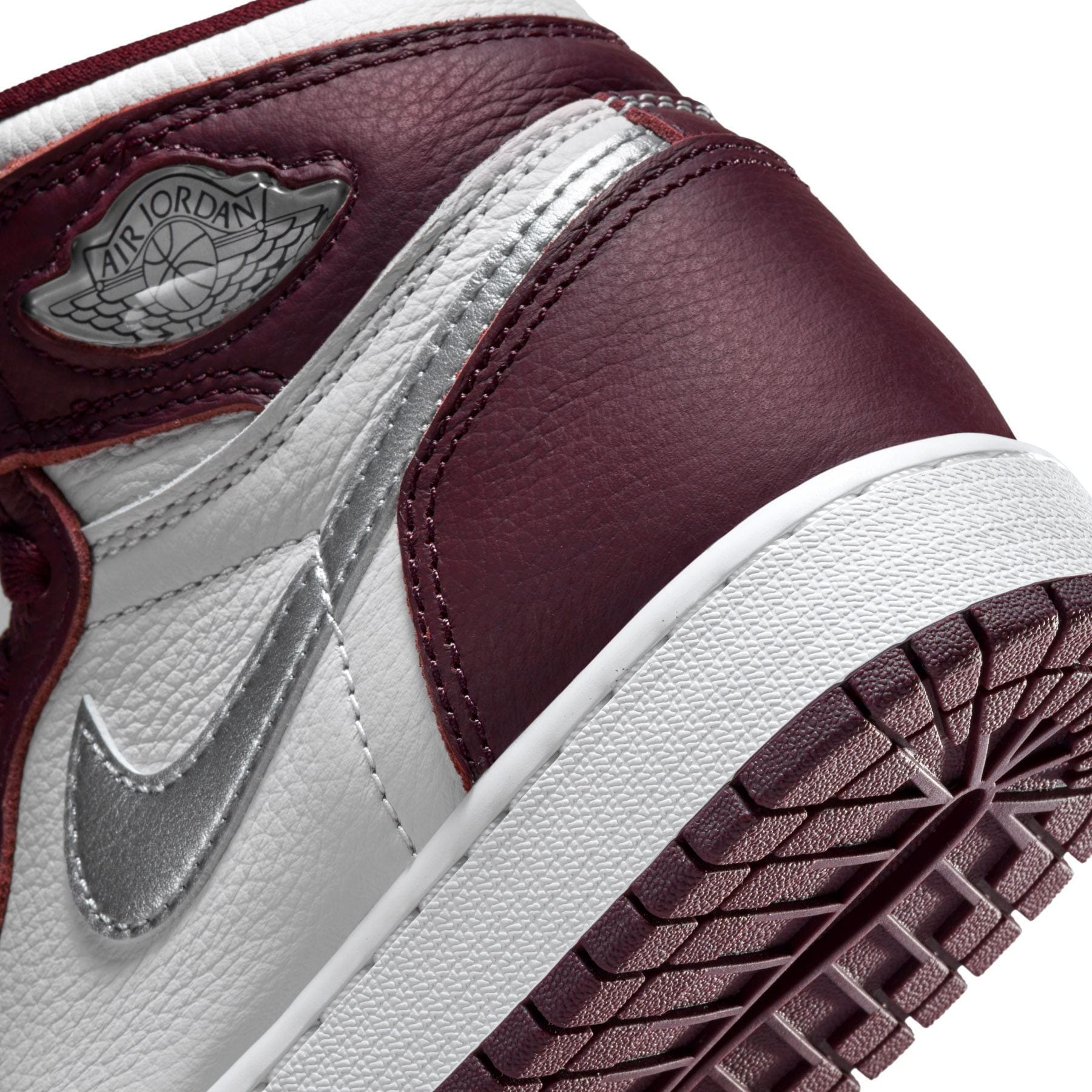 Air Jordan 1 Retro High OG GS 'Bordeaux' — Kick Game