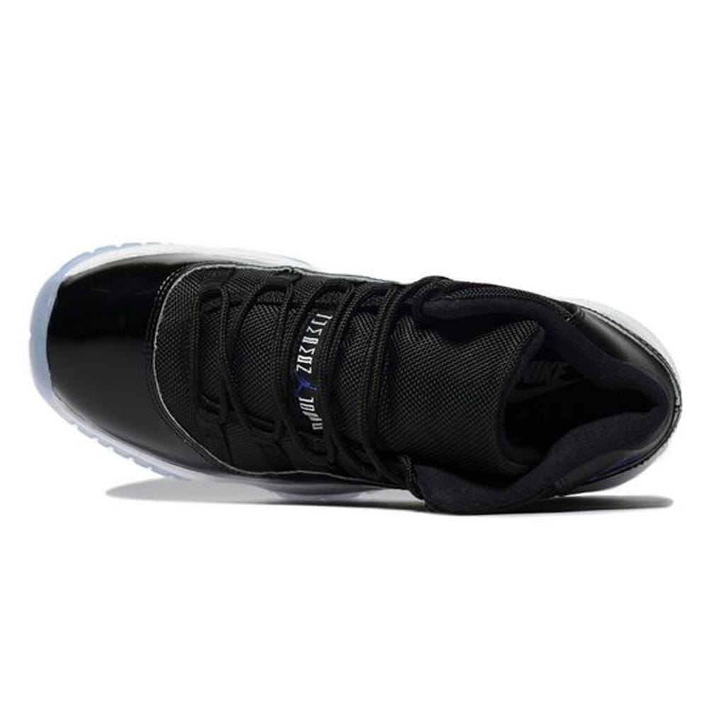 Nike store clearance jordan 11 monster