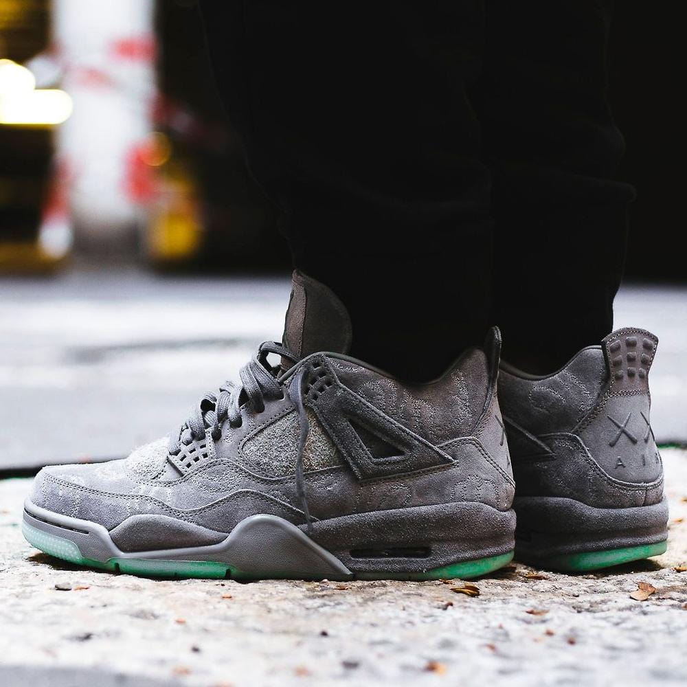 Grey kaws outlet 4