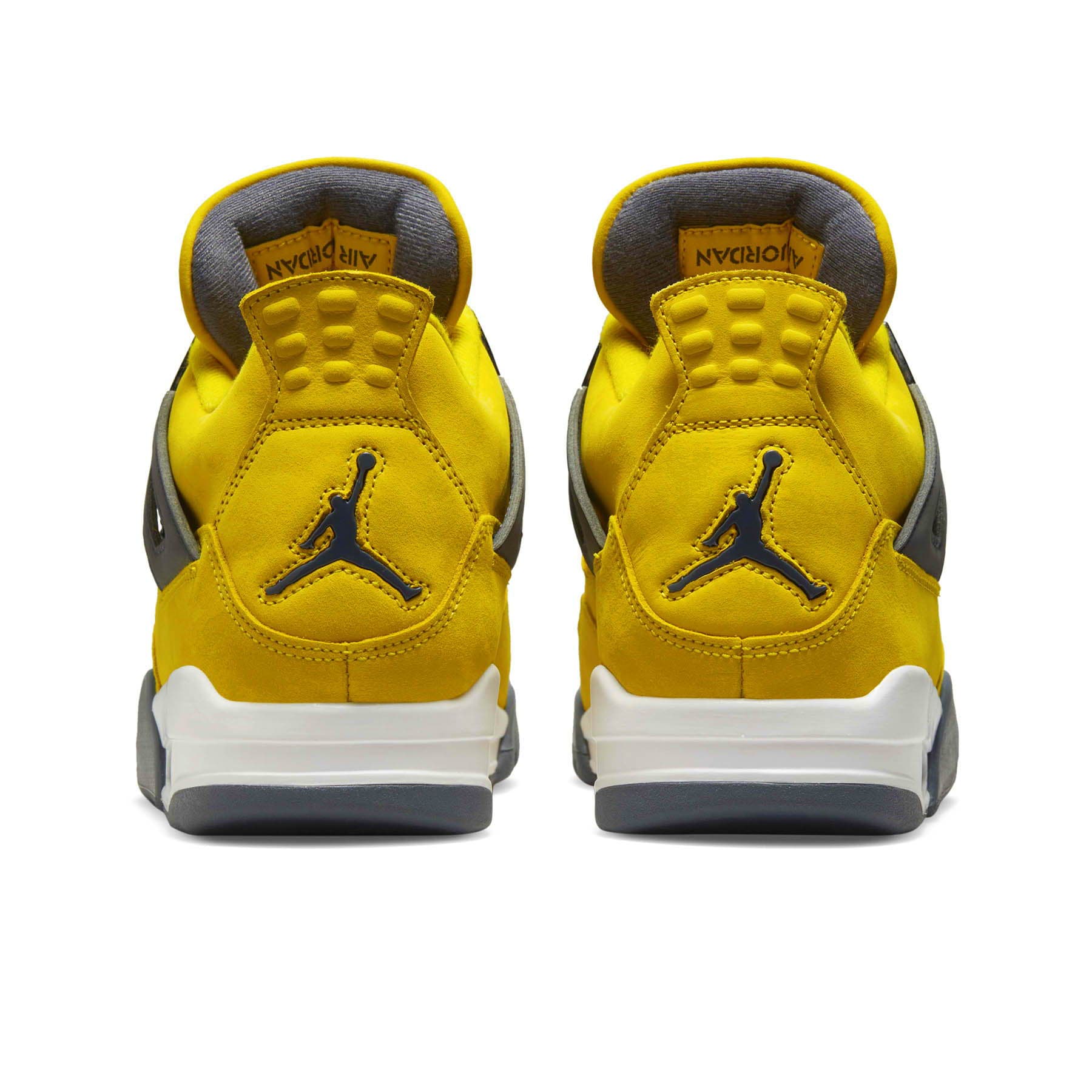 Size 5.5 - Jordan 4 Retro Lightning store 2021