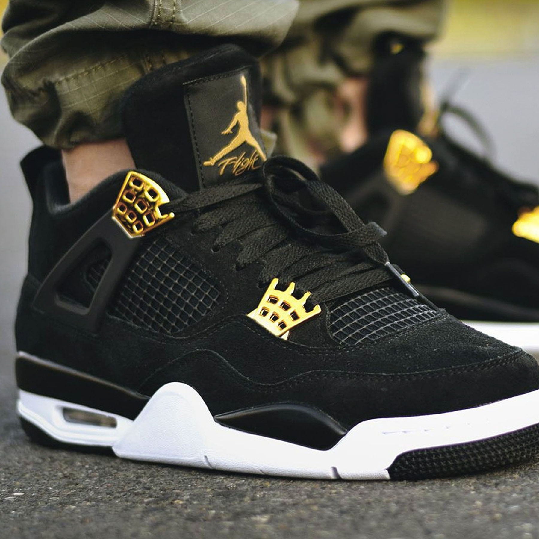 Air jordan shop iv royalty