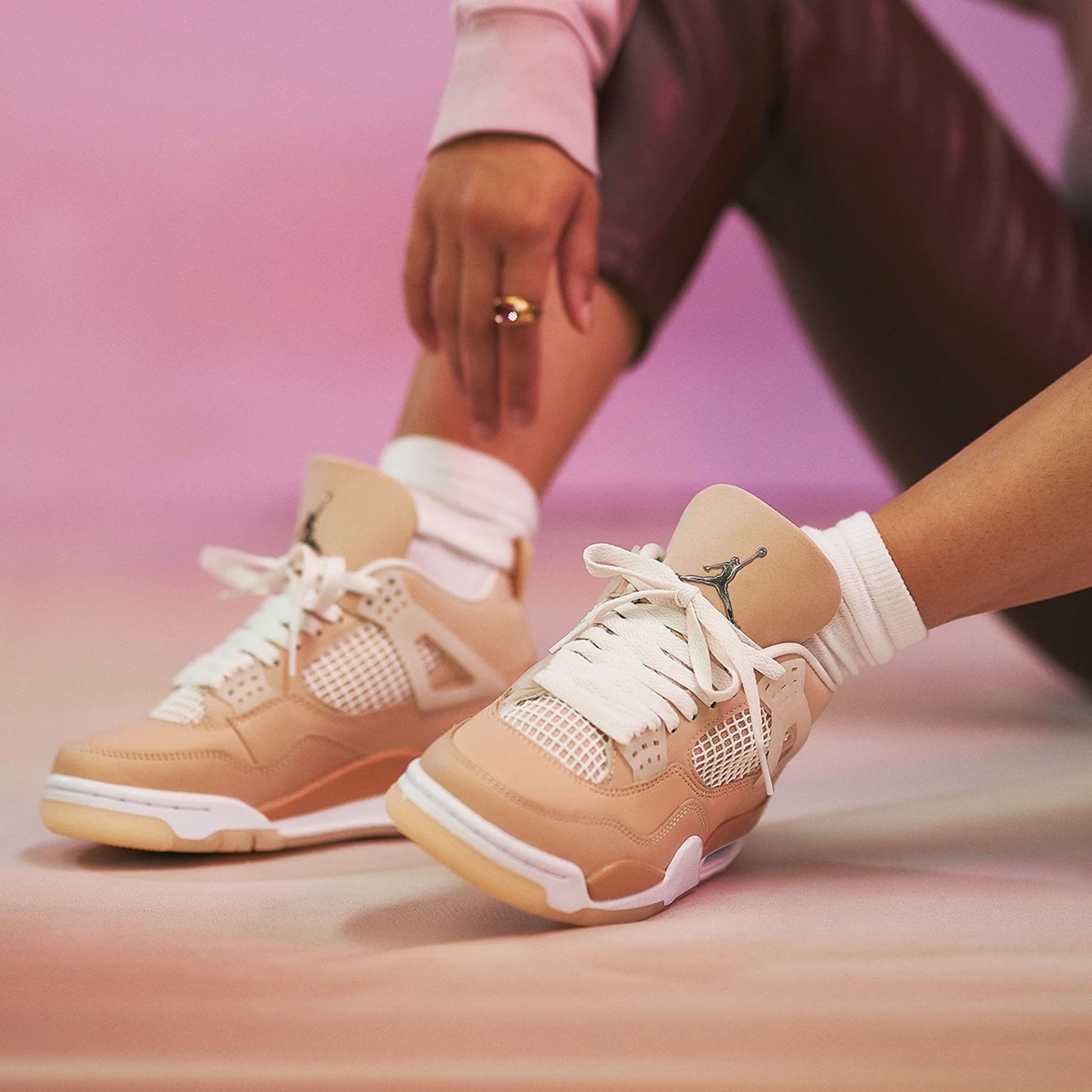 Air jordan 4 outlet retro on feet