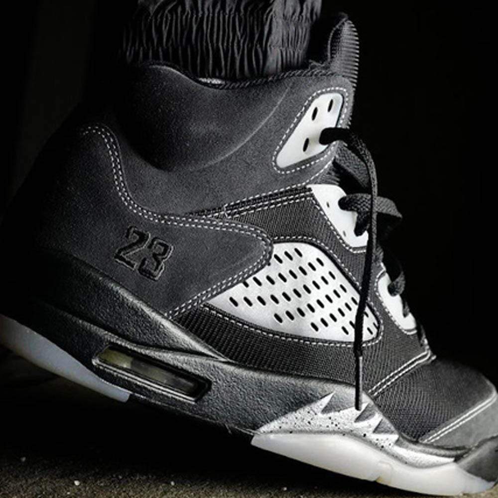 Jordan 5 store grey and black