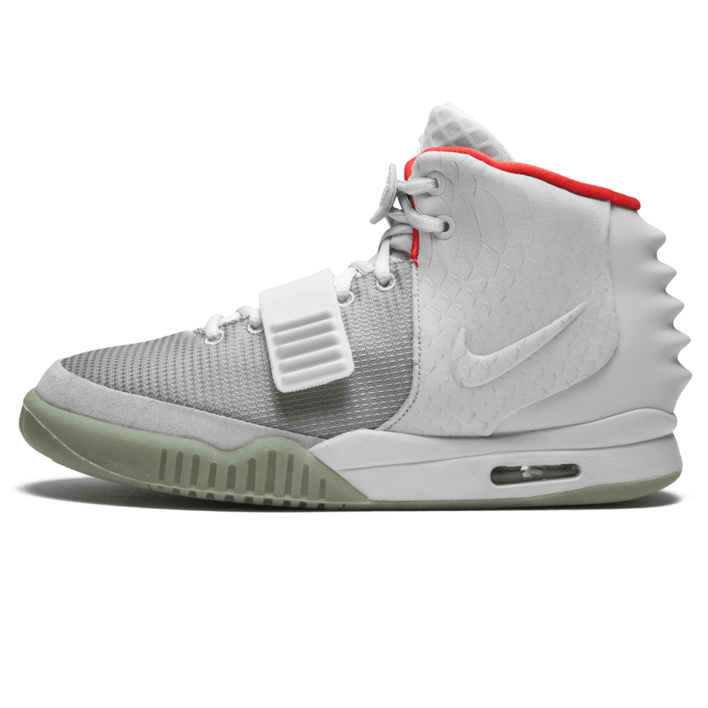 Nike Air Yeezy 2 Pure Platinum size 12