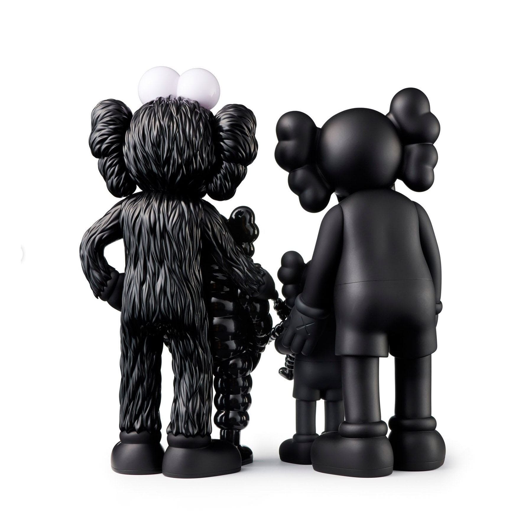 KAWS FAMILY Figures 'Black' — Kick Game