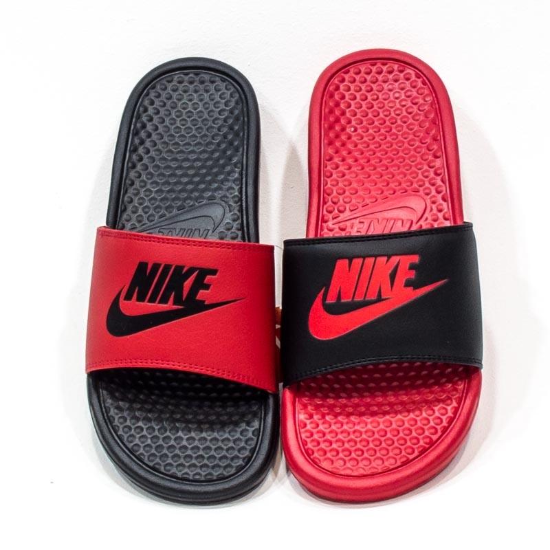 Nike benassi shop mismatch price