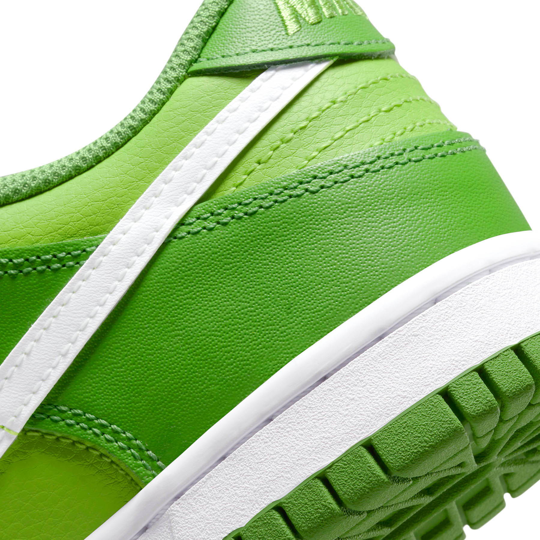 Nike Dunk Low GS 'Dark Chlorophyll' — Kick Game