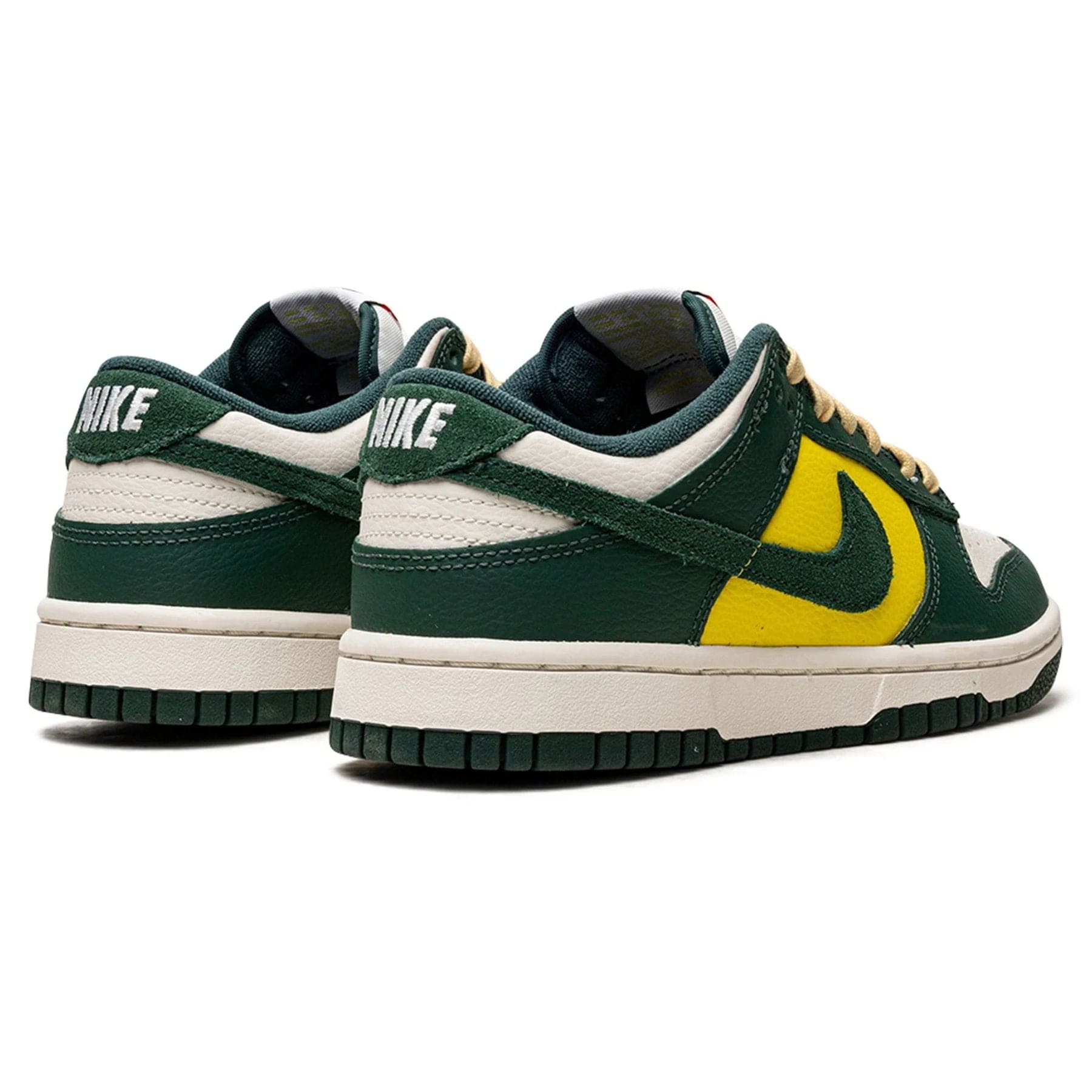 Nike Dunk Low SE Wmns 'Noble Green' — Kick Game