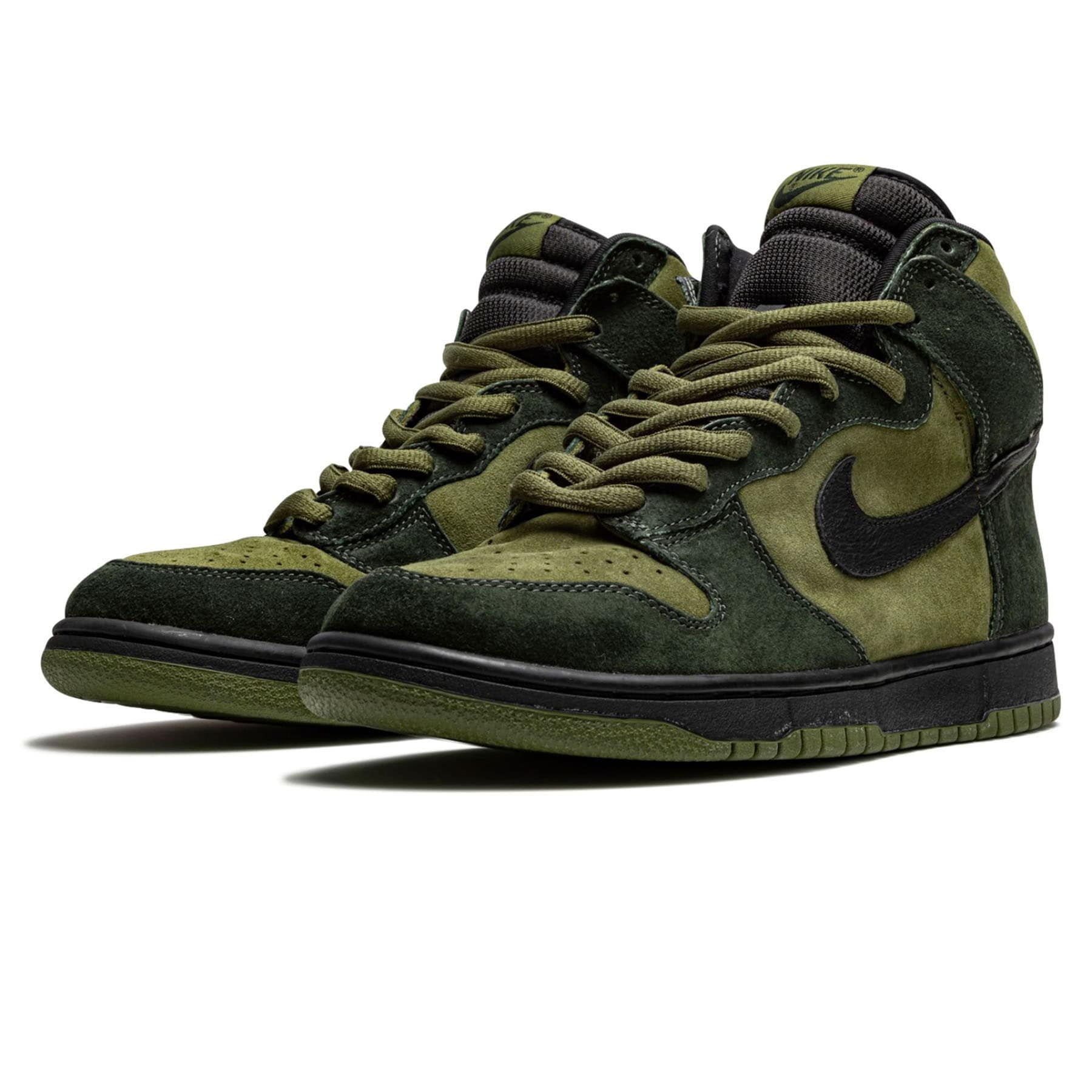 Nike hotsell dunk hulk