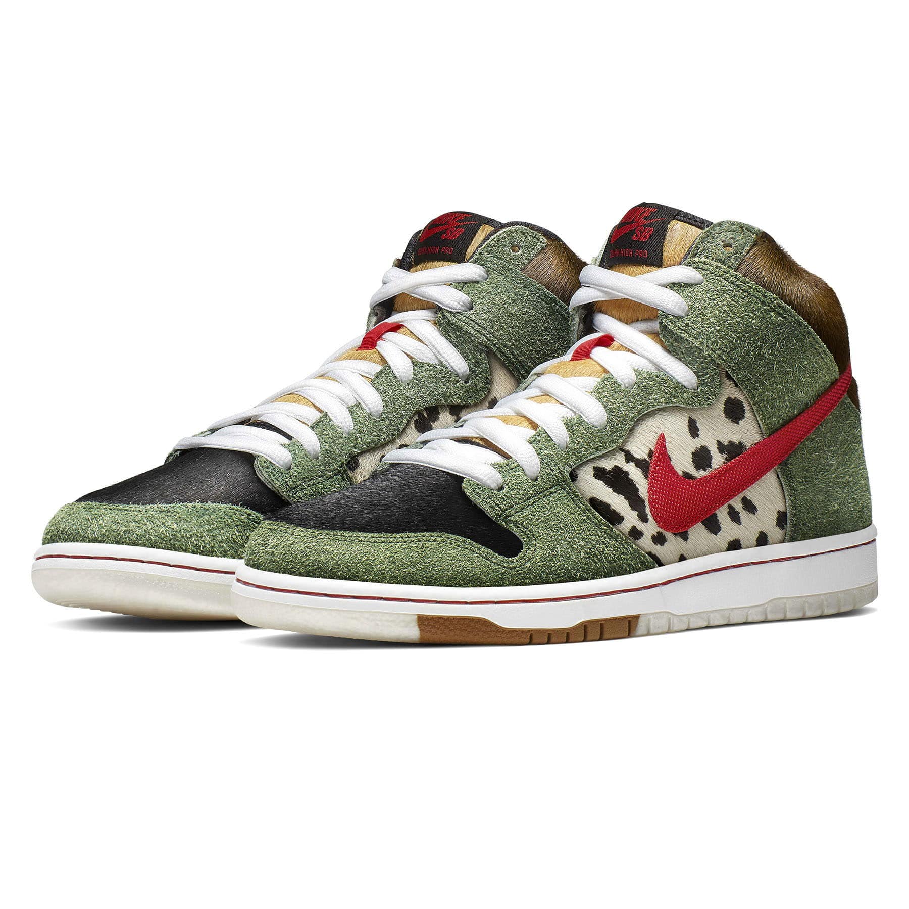 Dog walker store sb dunks