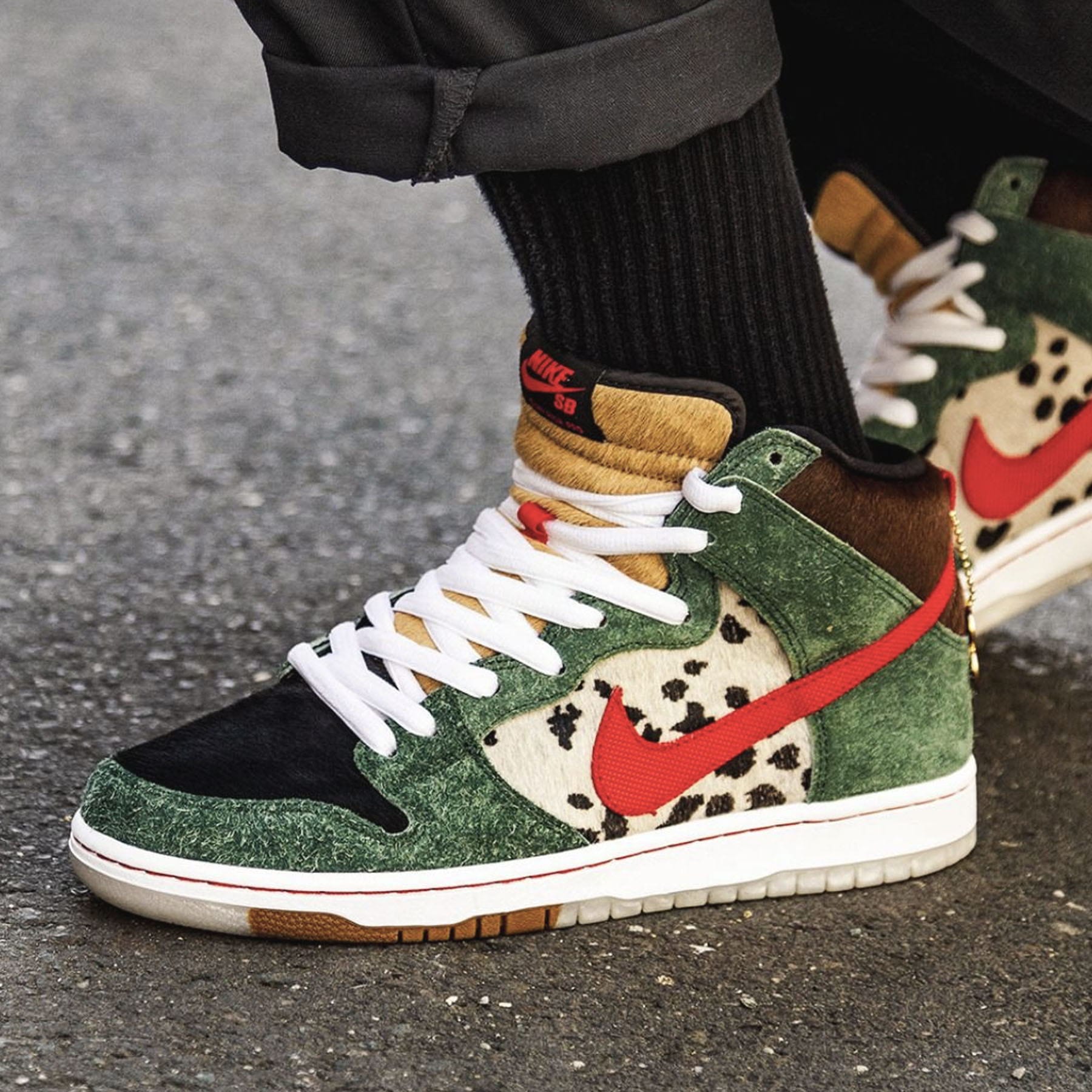 Nike Dunk High SB 'Walk The Dog' — Kick Game