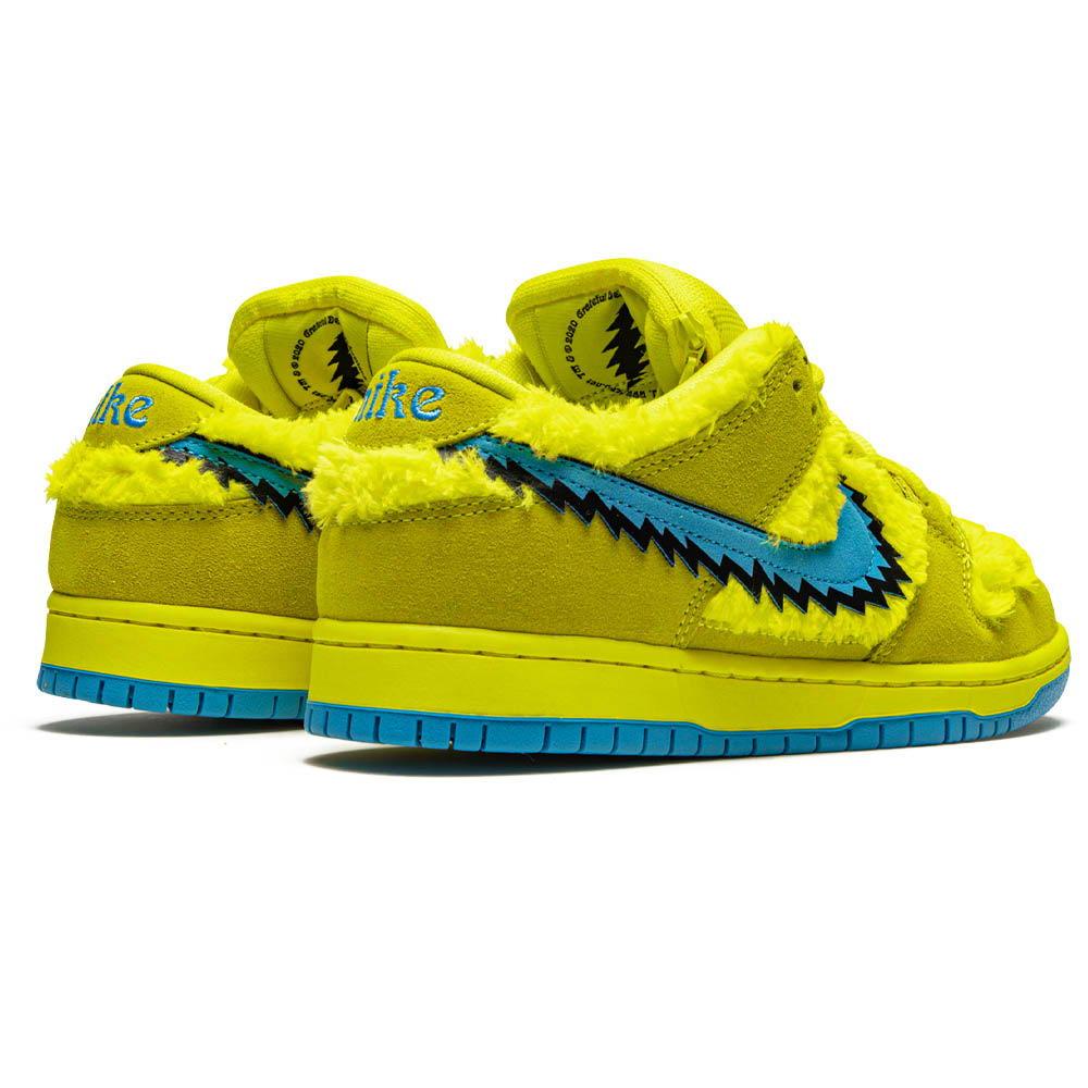 Pushead nike sales sb 212