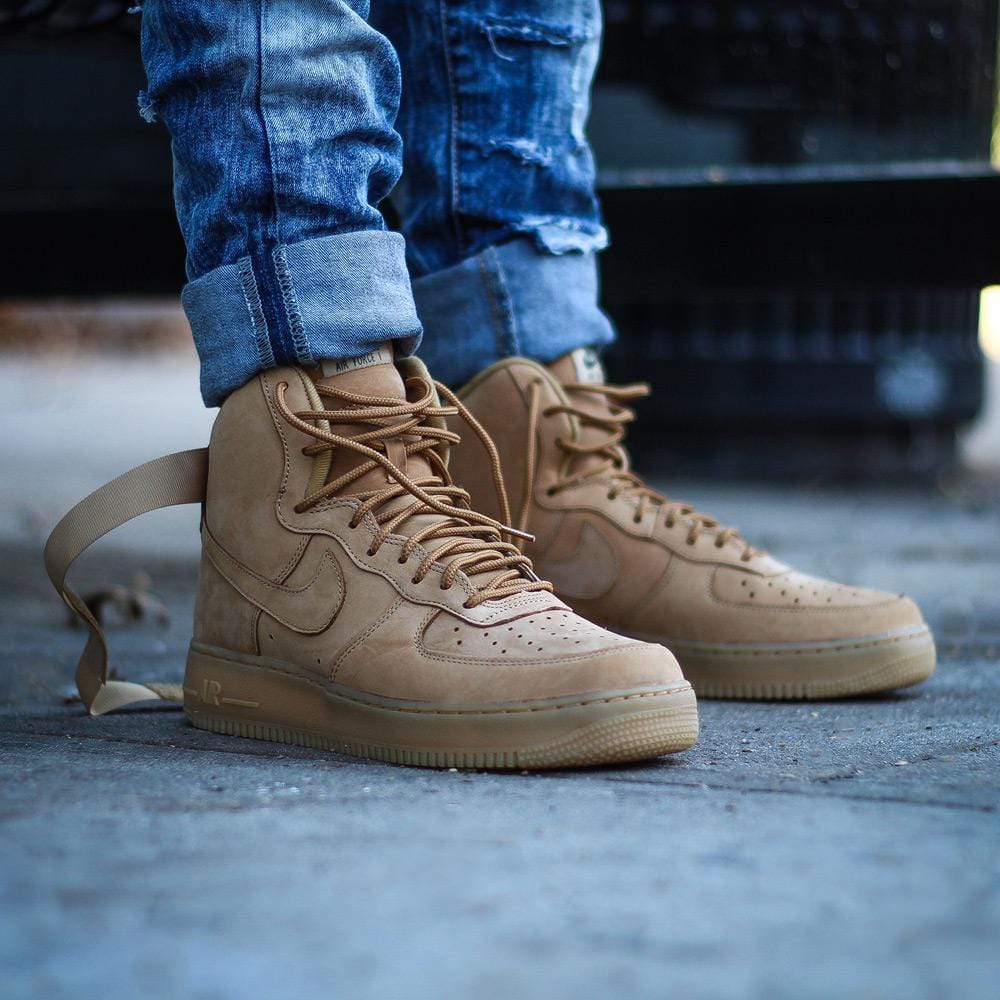 Women's shoes Nike Air Force 1 High LV8 (GS) Flax/ Flax-Outdoor