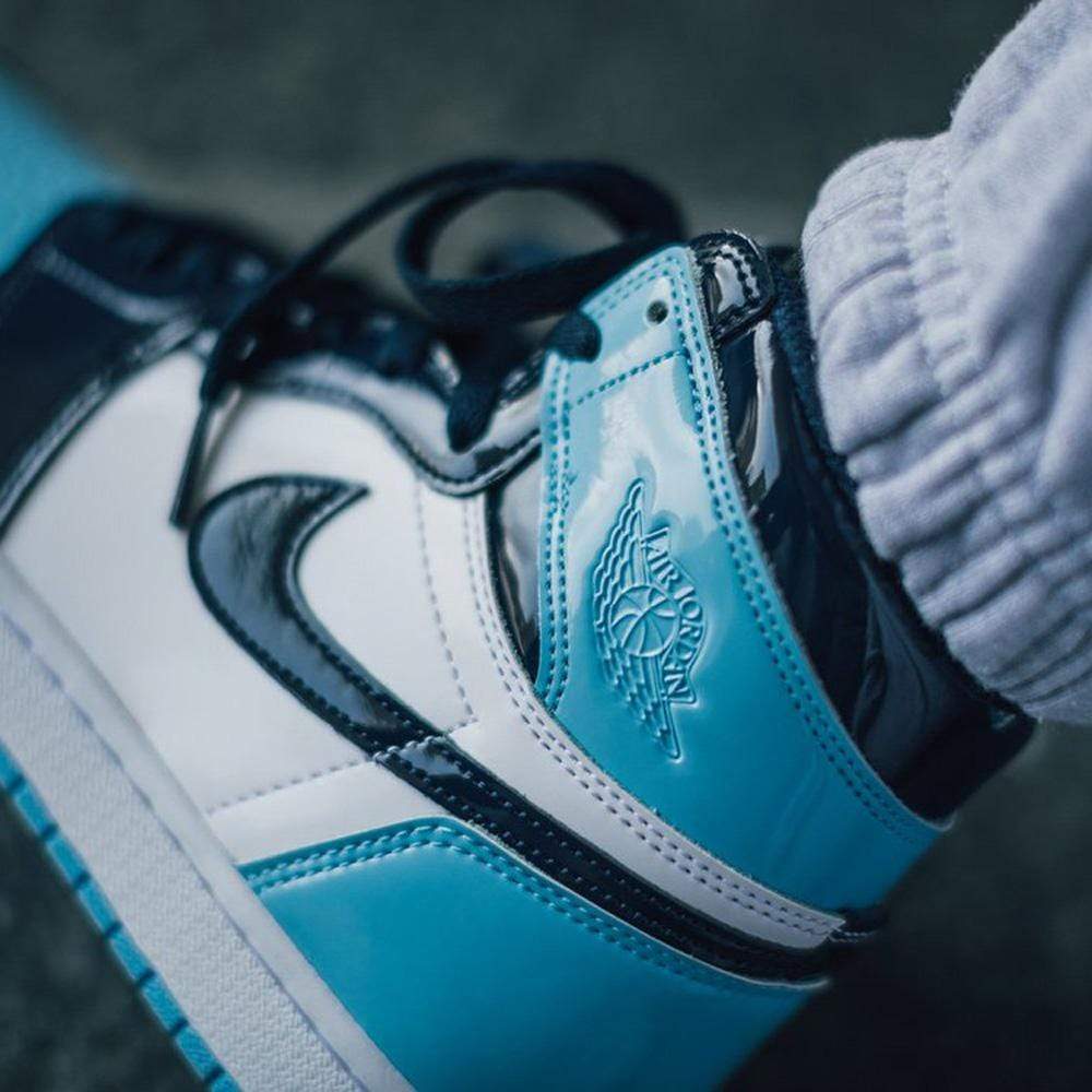 Air jordan shop i blue chill