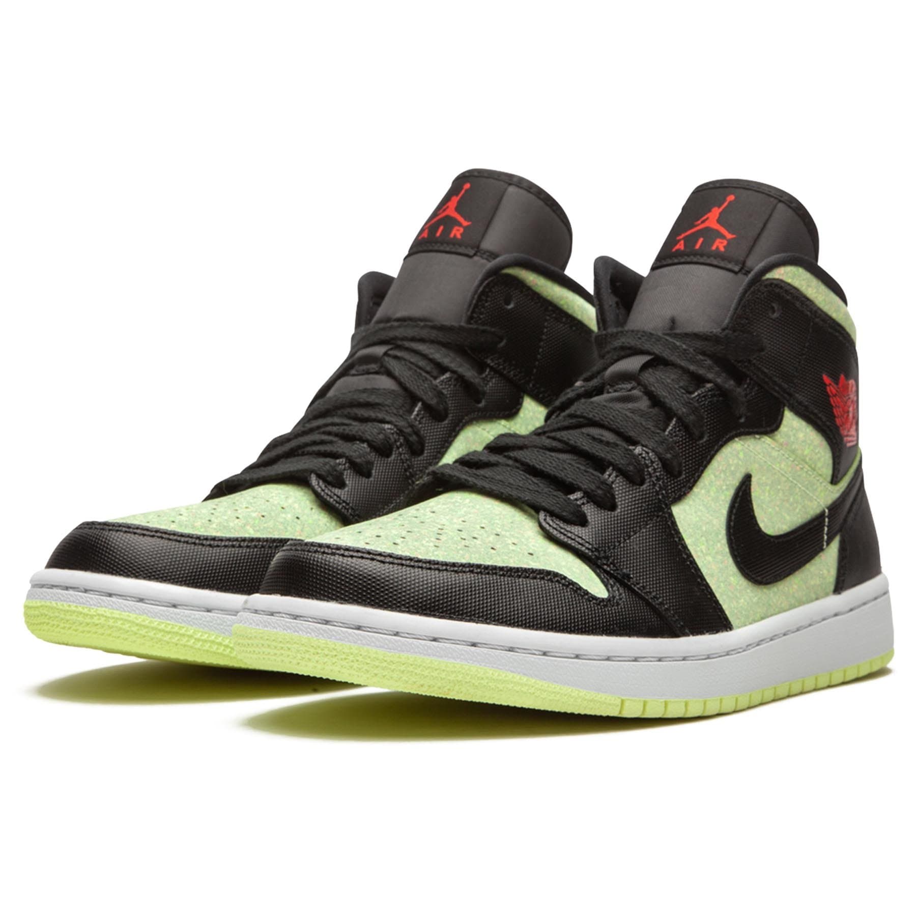 Air Jordan 1 Wmns Mid SE Black Barely Volt Kick Game